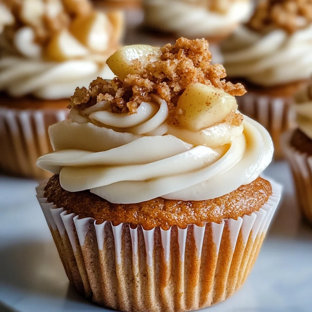 Apple Crisp Cupcakes